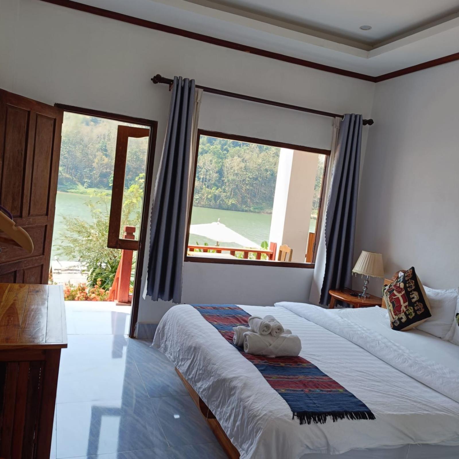 Nam Ou View Villa Нонгкио Экстерьер фото